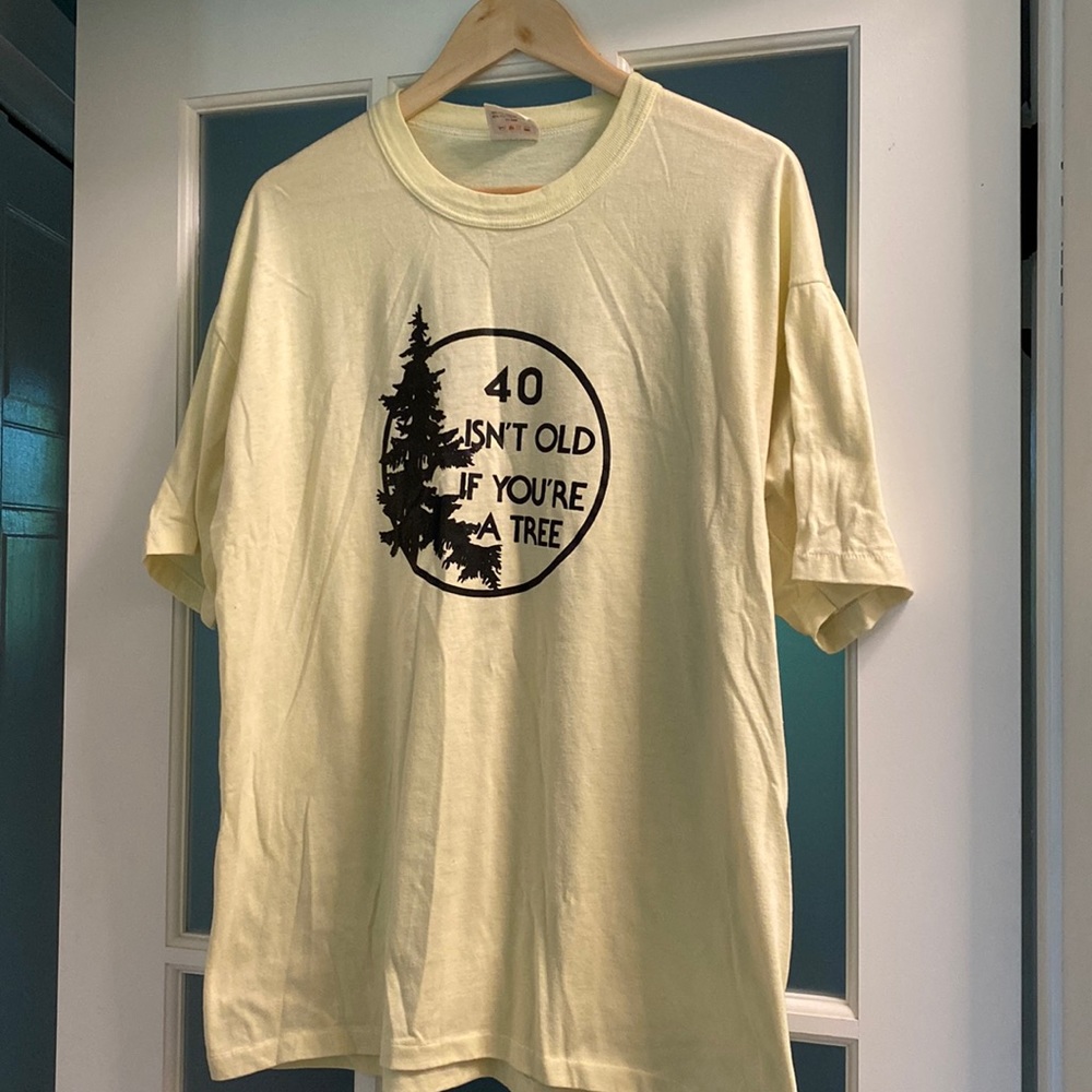 Cool vintage tee